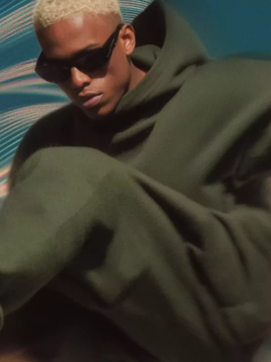 This Is What Moving Forward Looks Like in Fashion